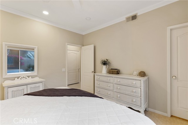 28 Pebble Beach DR