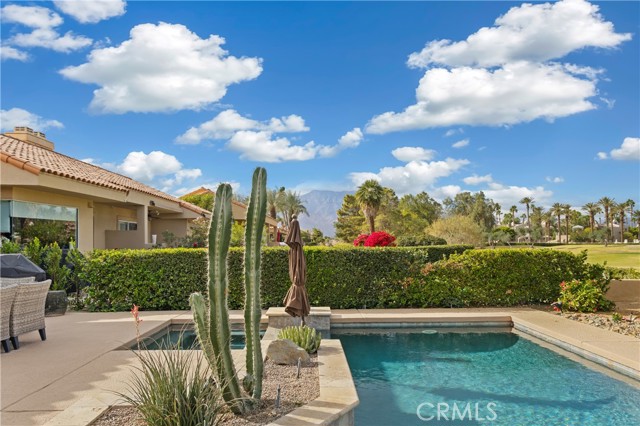 28 Pebble Beach DR