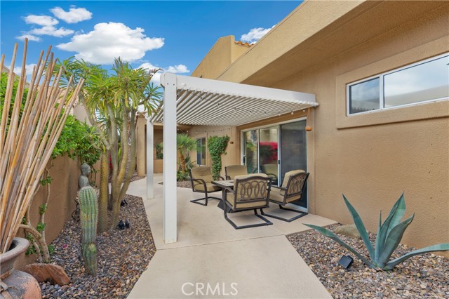 28 Pebble Beach DR