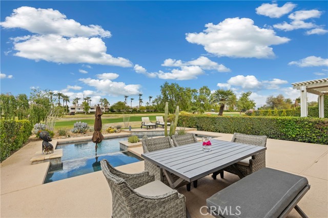 28 Pebble Beach DR