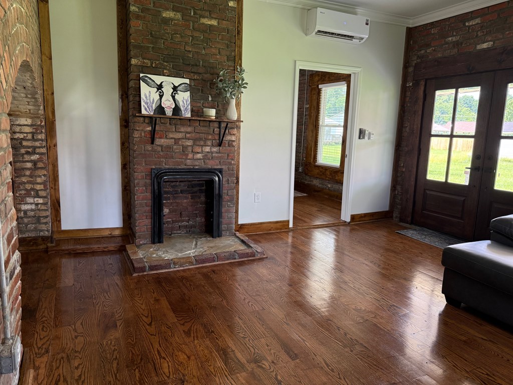 110 Vincent Lane