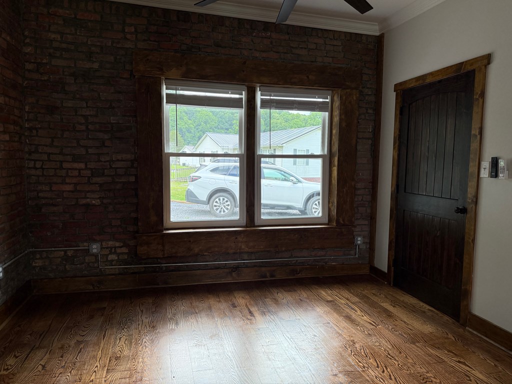 110 Vincent Lane