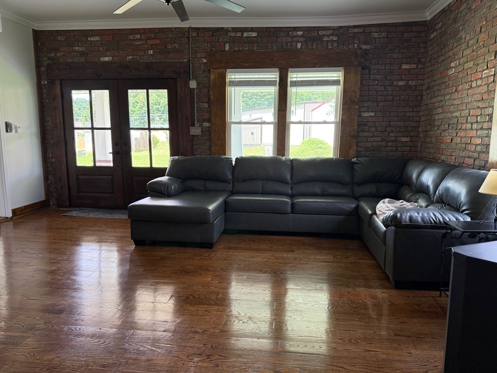110 Vincent Lane