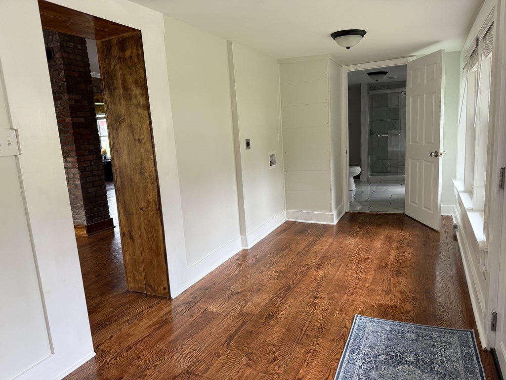 110 Vincent Lane