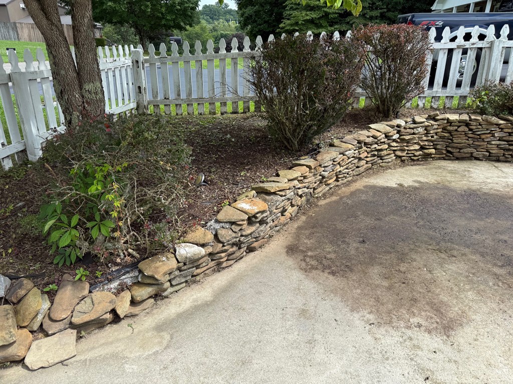 16344 Southwood Drive