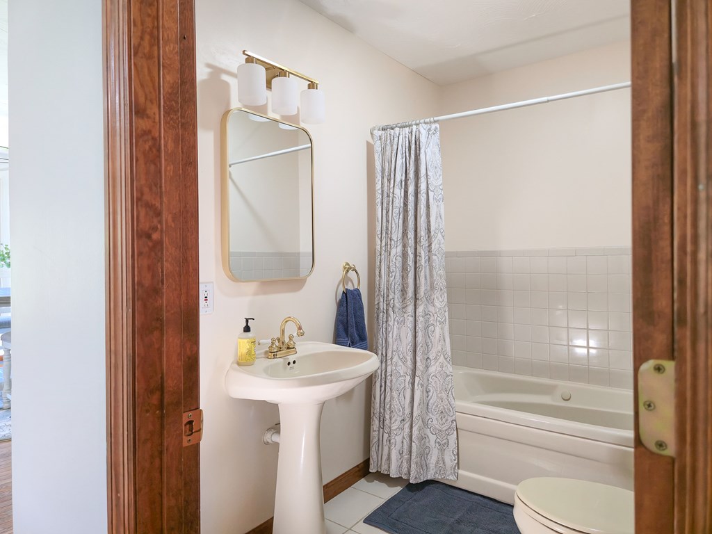 22402 Green Spring Road