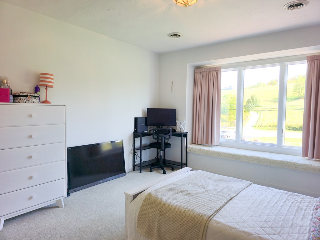 22402 Green Spring Road