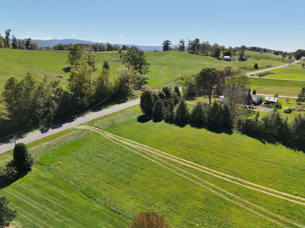 22402 Green Spring Road