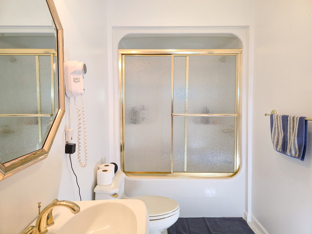 22402 Green Spring Road