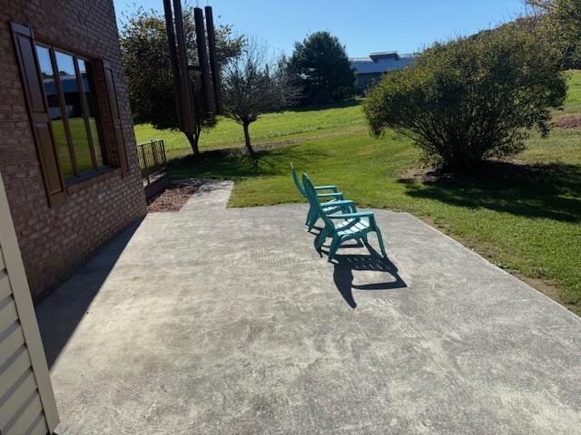 22402 Green Spring Road