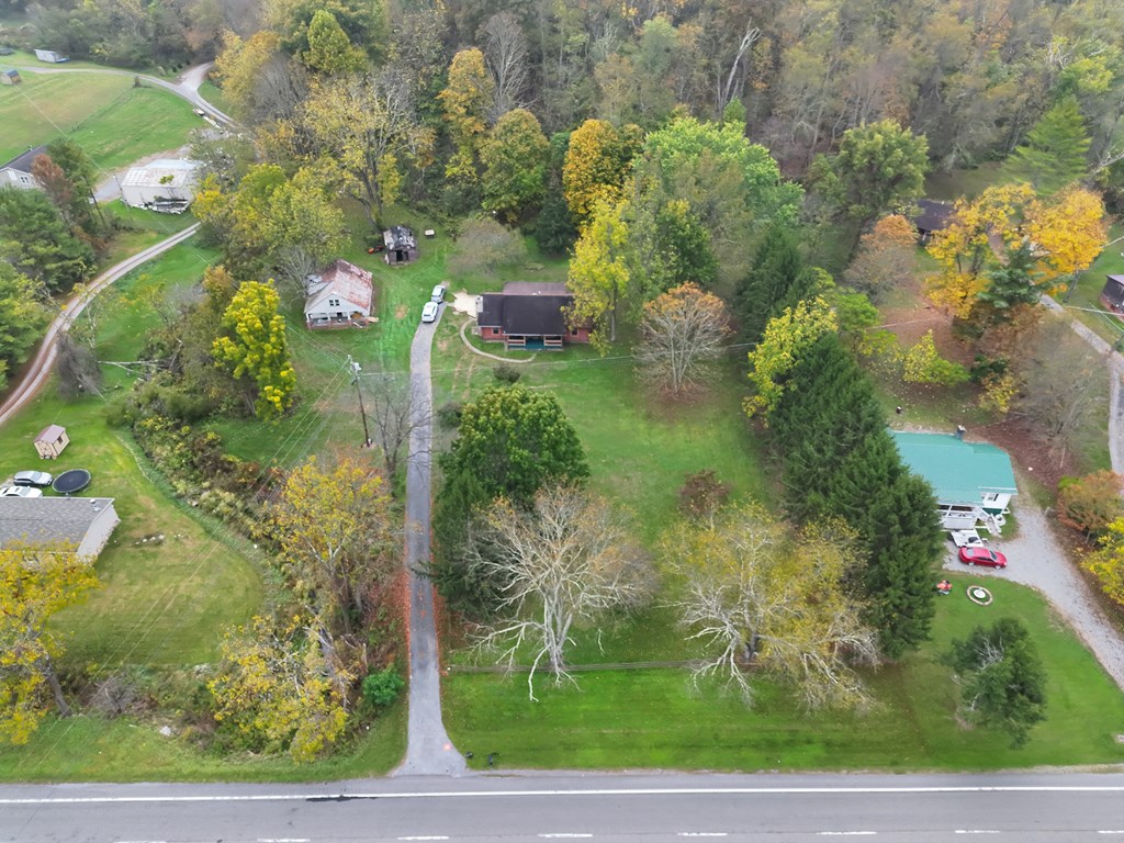 18466 Gov G C Peery Hwy, Pounding Mill