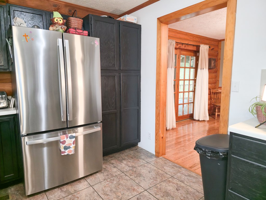 18466 Gov G C Peery Hwy, Pounding Mill