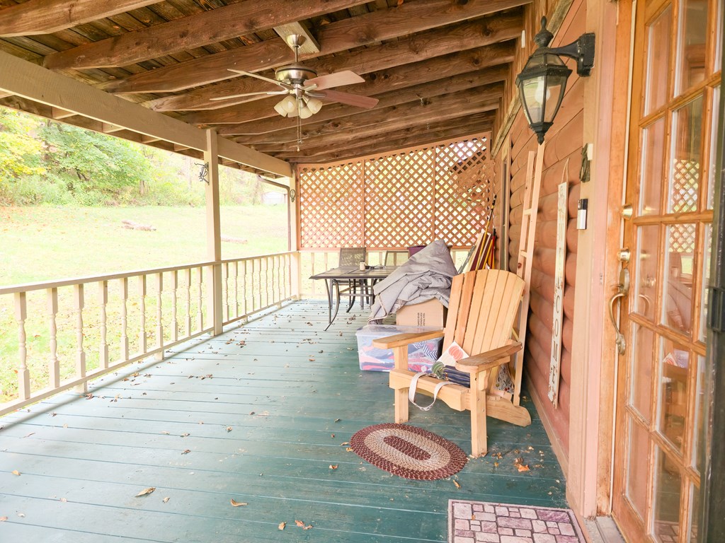 18466 Gov G C Peery Hwy, Pounding Mill