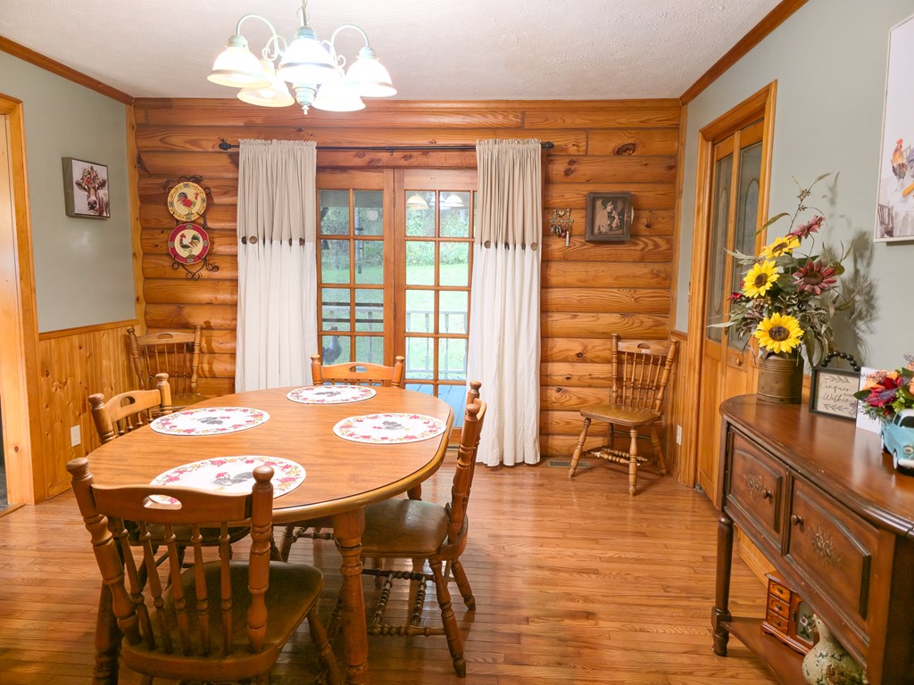 18466 Gov G C Peery Hwy, Pounding Mill