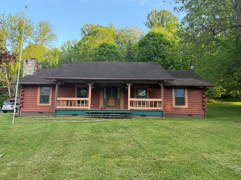 18466 Gov G C Peery Hwy, Pounding Mill