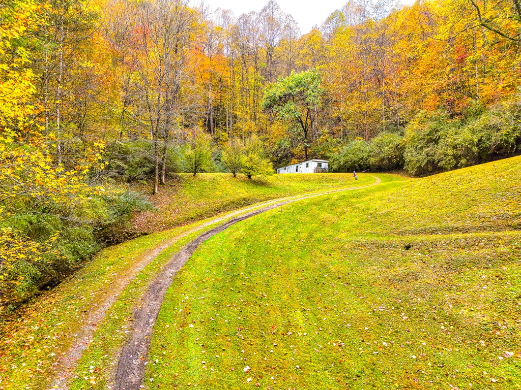 424 King Solomon Colley Cemetery Road