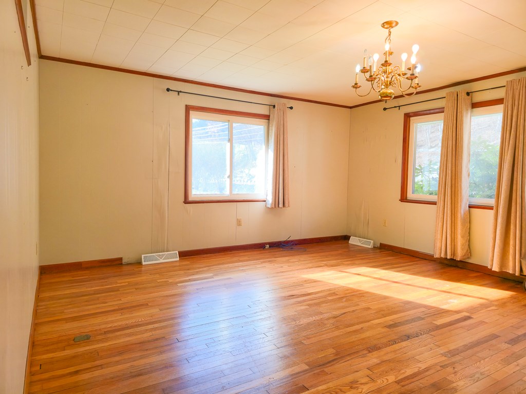 1154 Fairview Street