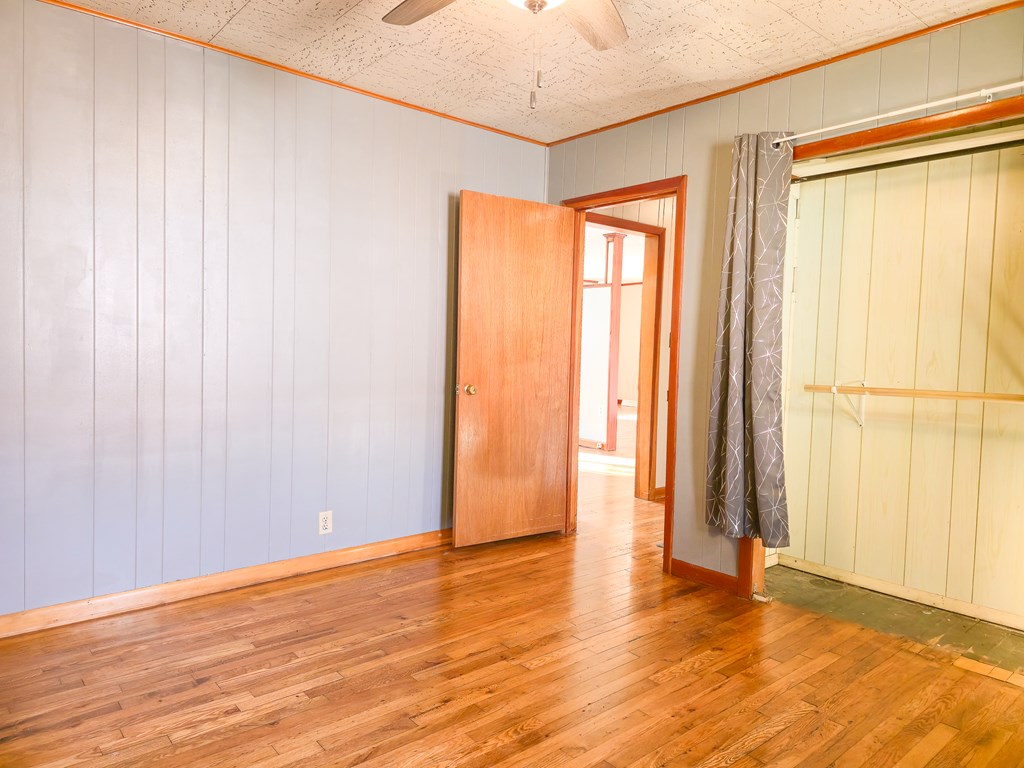 1154 Fairview Street