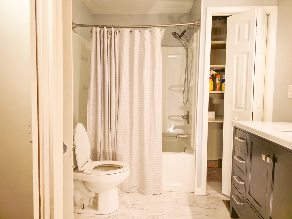 1154 Fairview Street