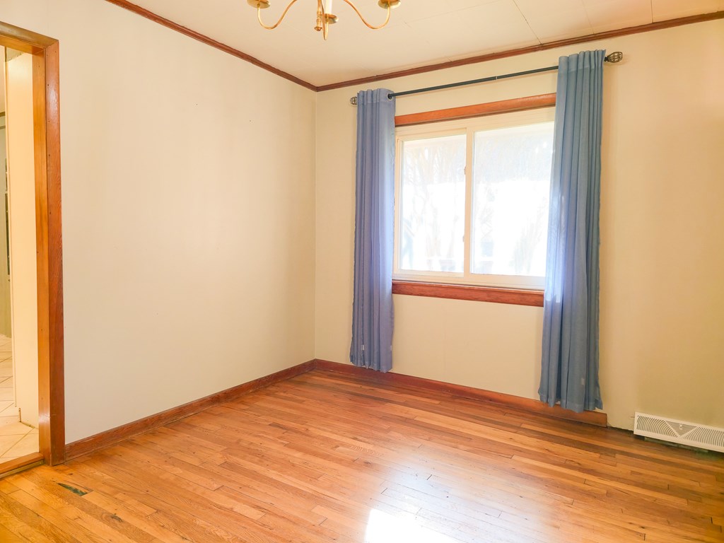 1154 Fairview Street