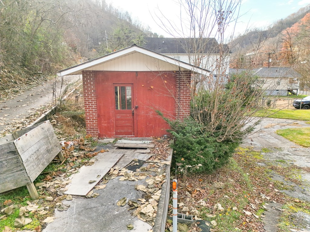 1154 Fairview Street