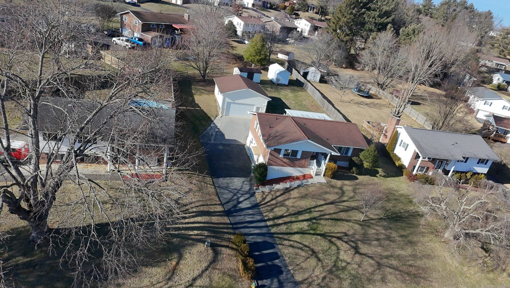 328 Winding Way Road