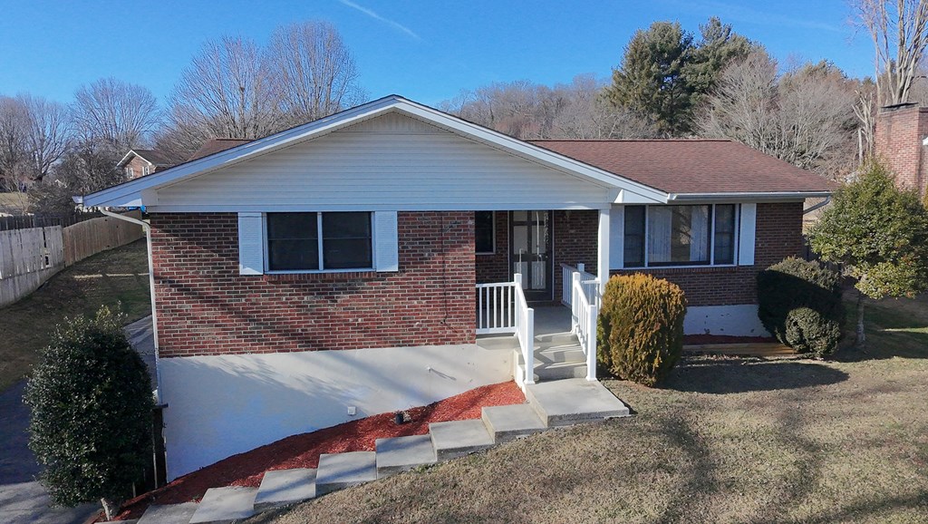 328 Winding Way Road