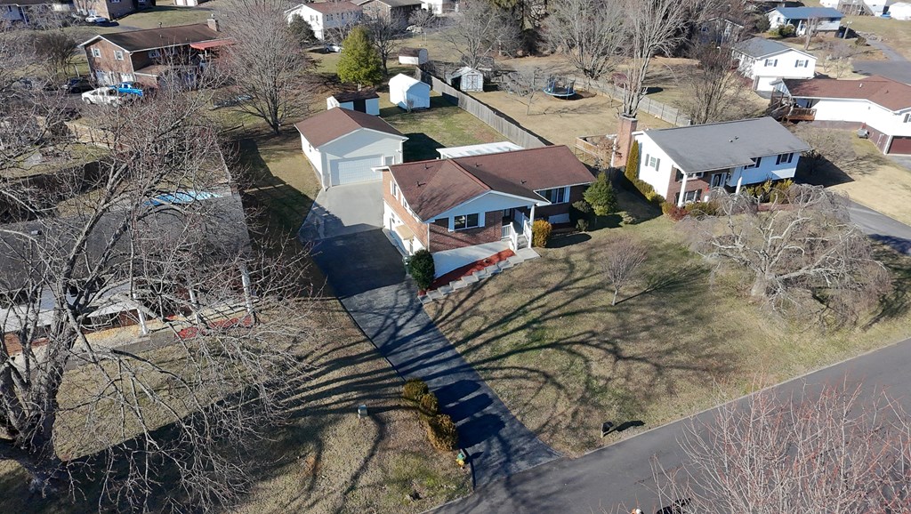 328 Winding Way Road