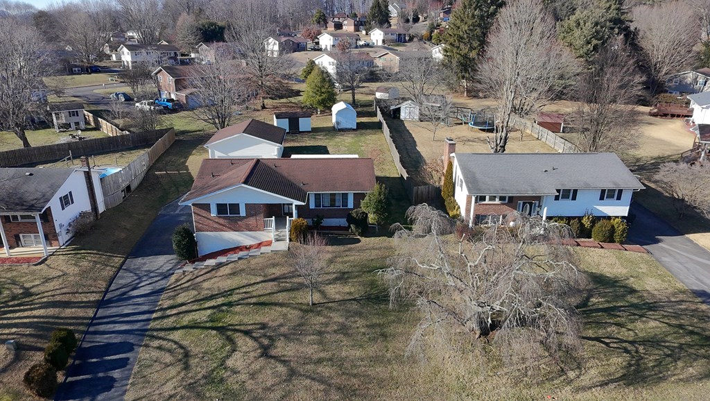 328 Winding Way Road