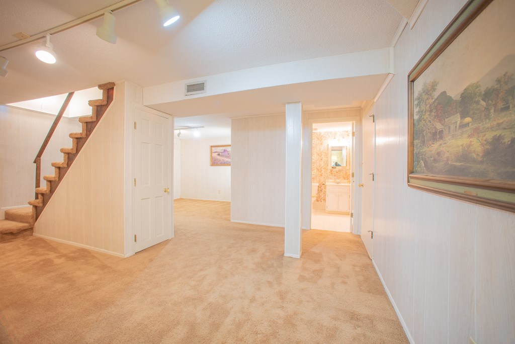 328 Winding Way Road