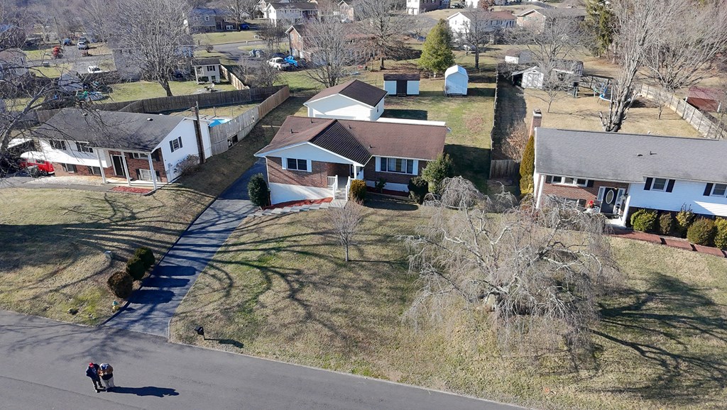 328 Winding Way Road