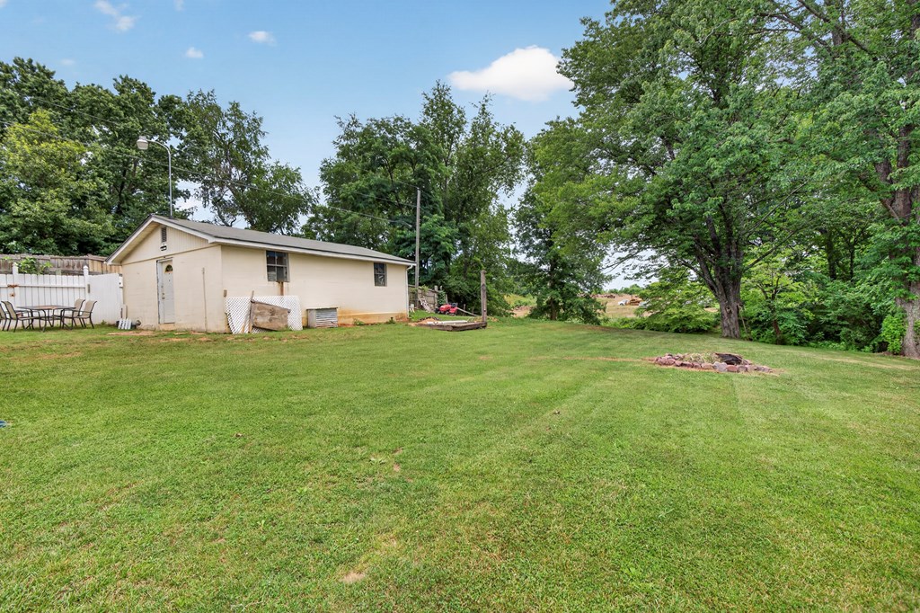 20319 Wood Howell Road