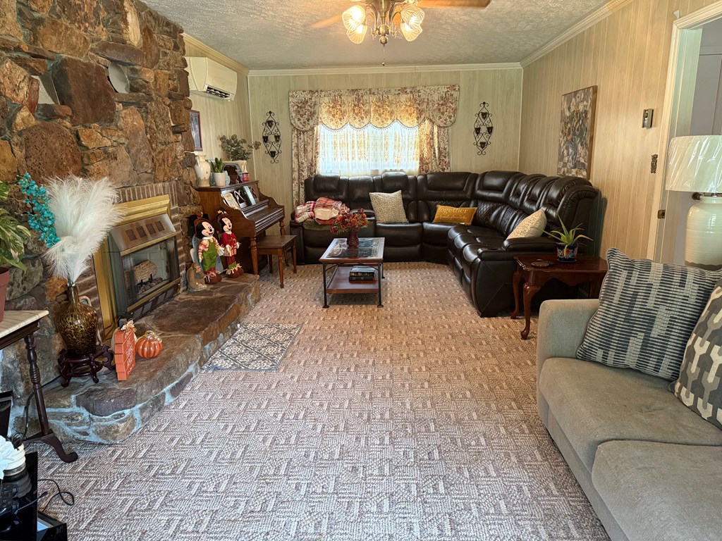 1014 Cavitts Creek Road