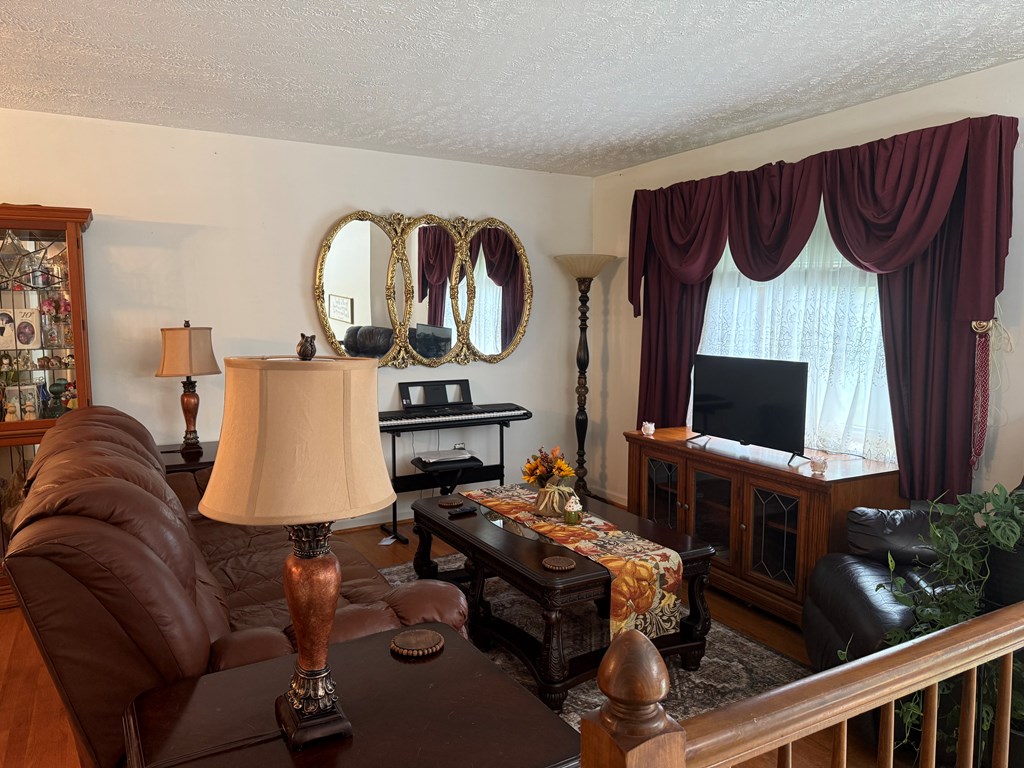 1014 Cavitts Creek Road