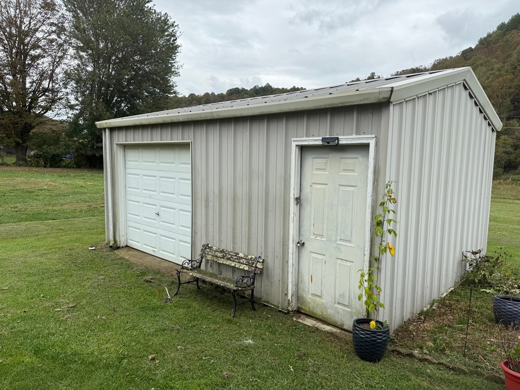 1014 Cavitts Creek Road