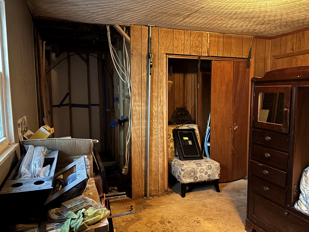 387 Hummingbird Hill