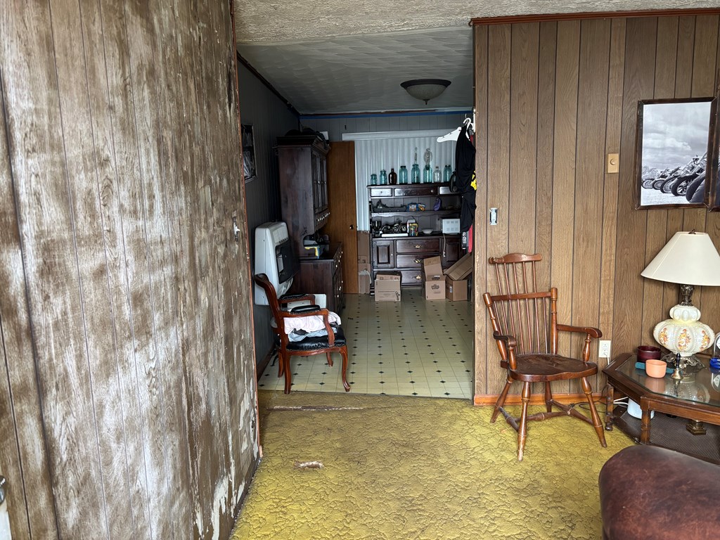 387 Hummingbird Hill