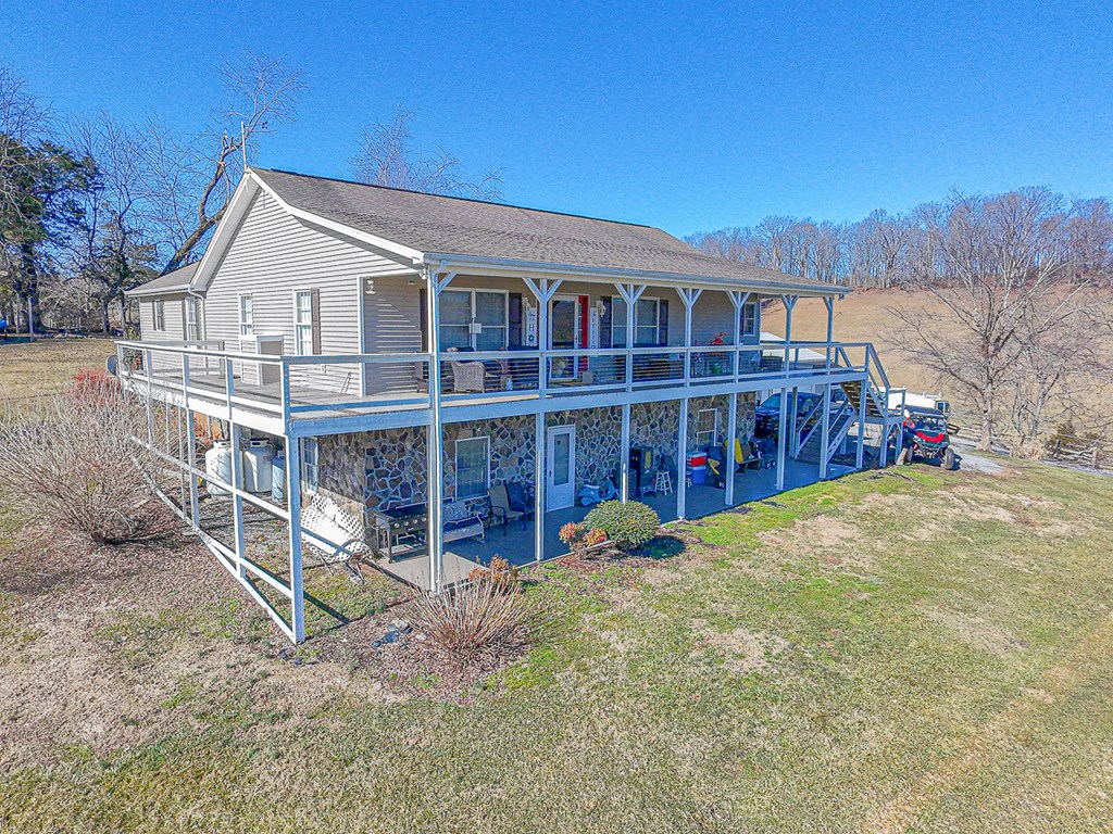 15324 Sun Valley Drive