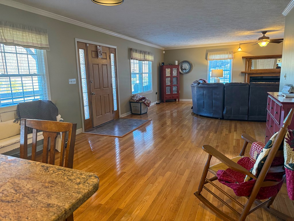 15324 Sun Valley Drive