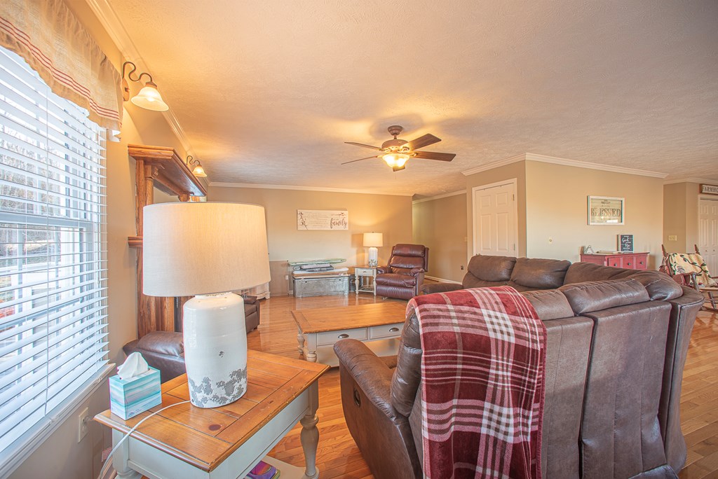 15324 Sun Valley Drive