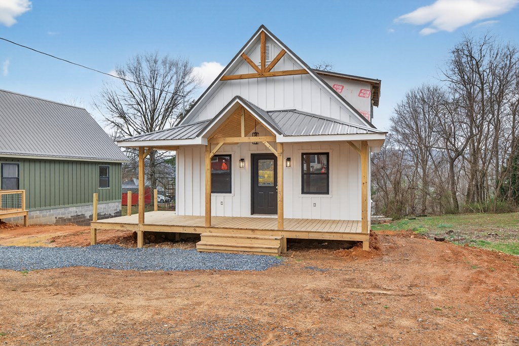 410 Look Avenue