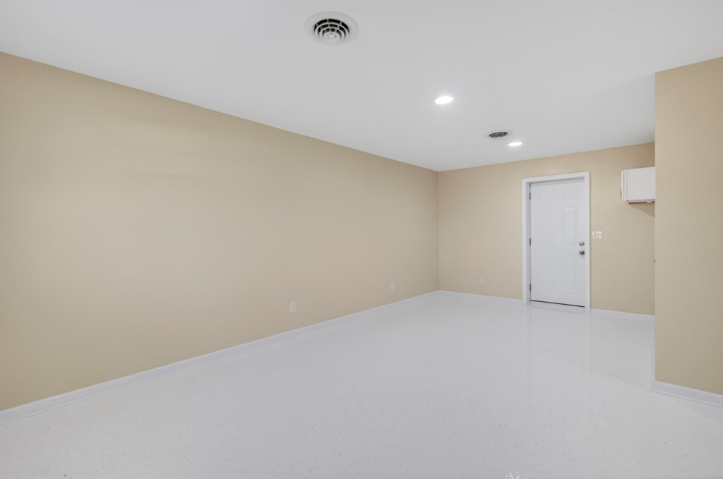 254 Mcfarlane Lane