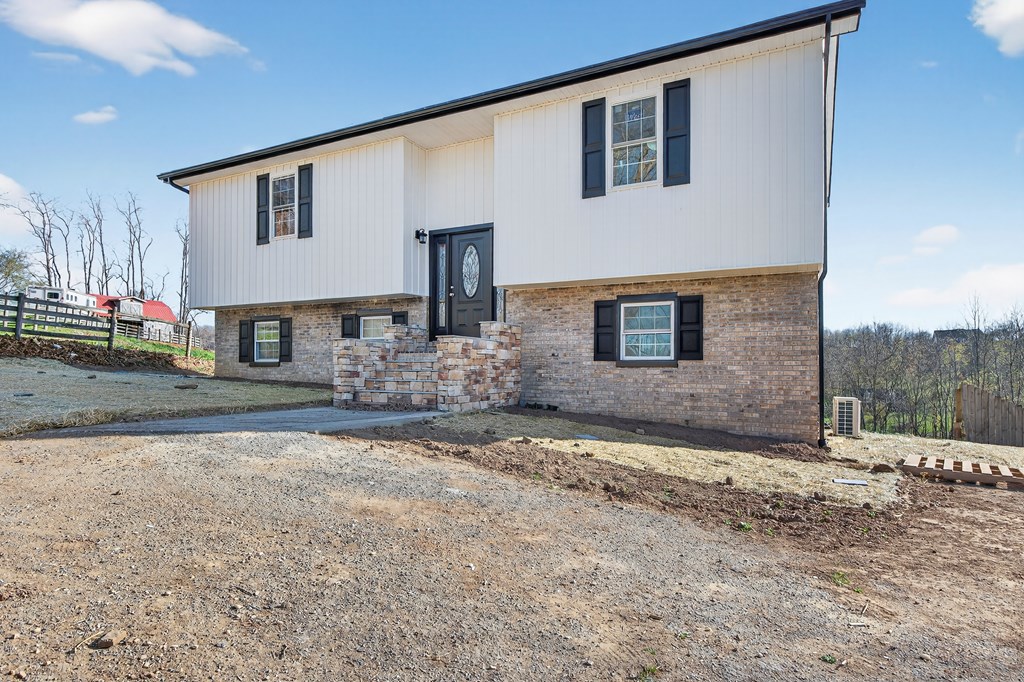 254 Mcfarlane Lane