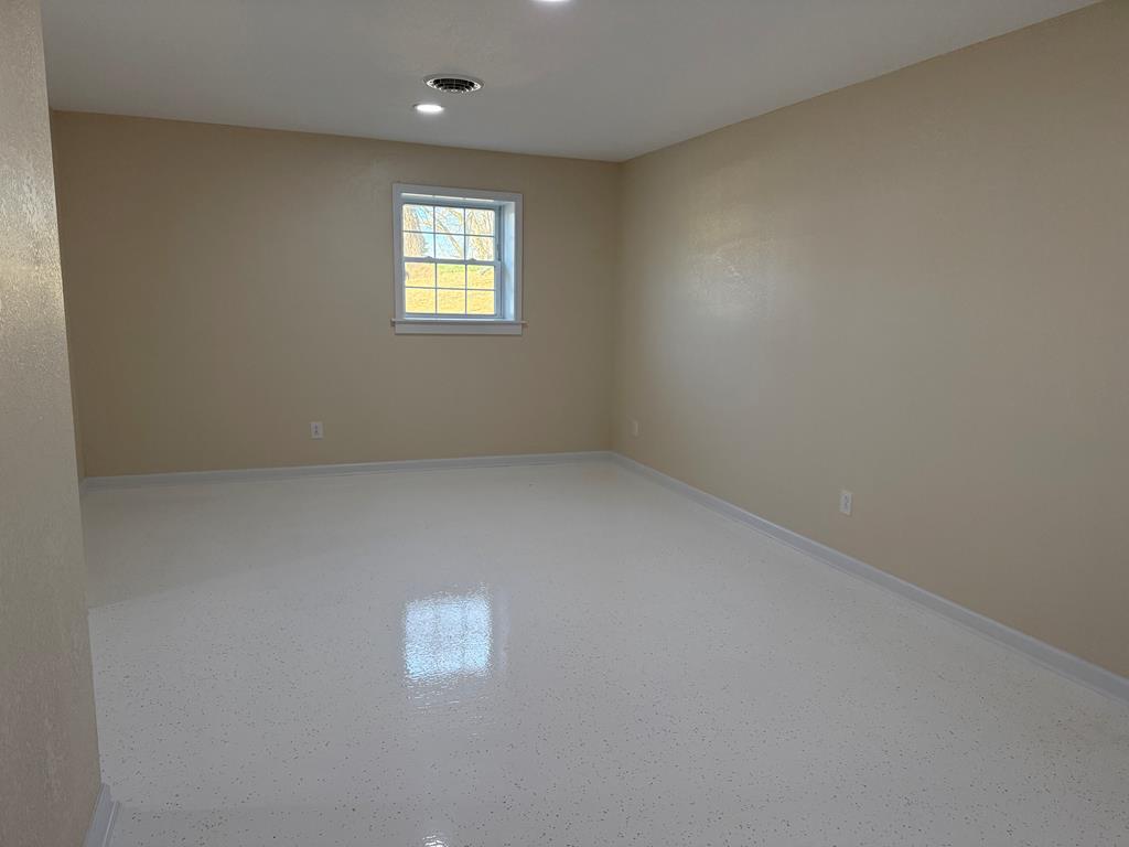 254 Mcfarlane Lane