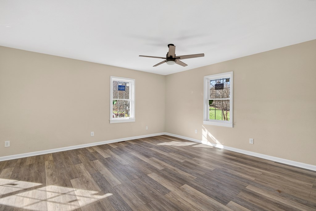 254 Mcfarlane Lane