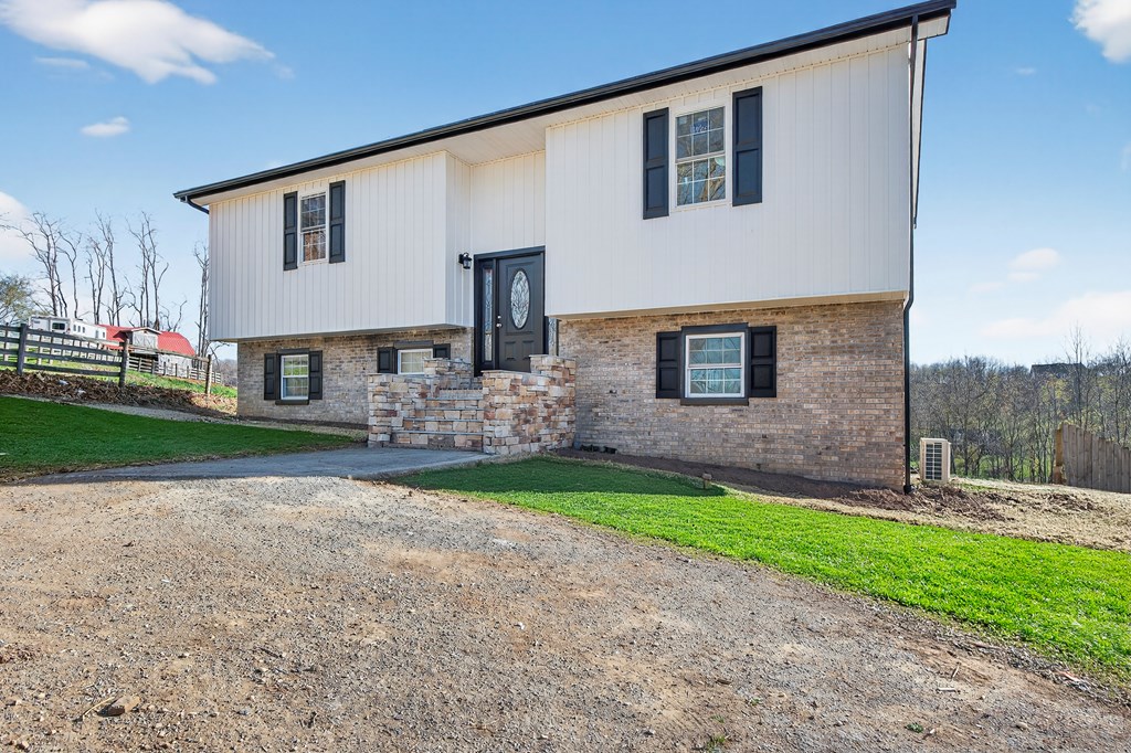 254 Mcfarlane Lane