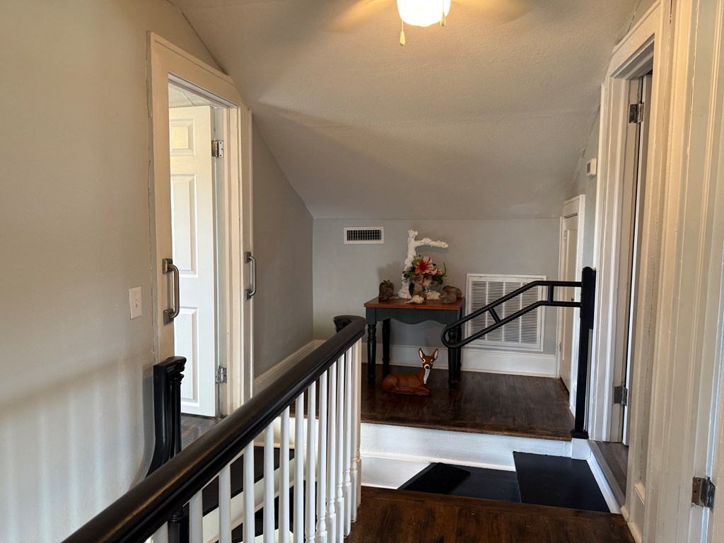 460 Vance Street