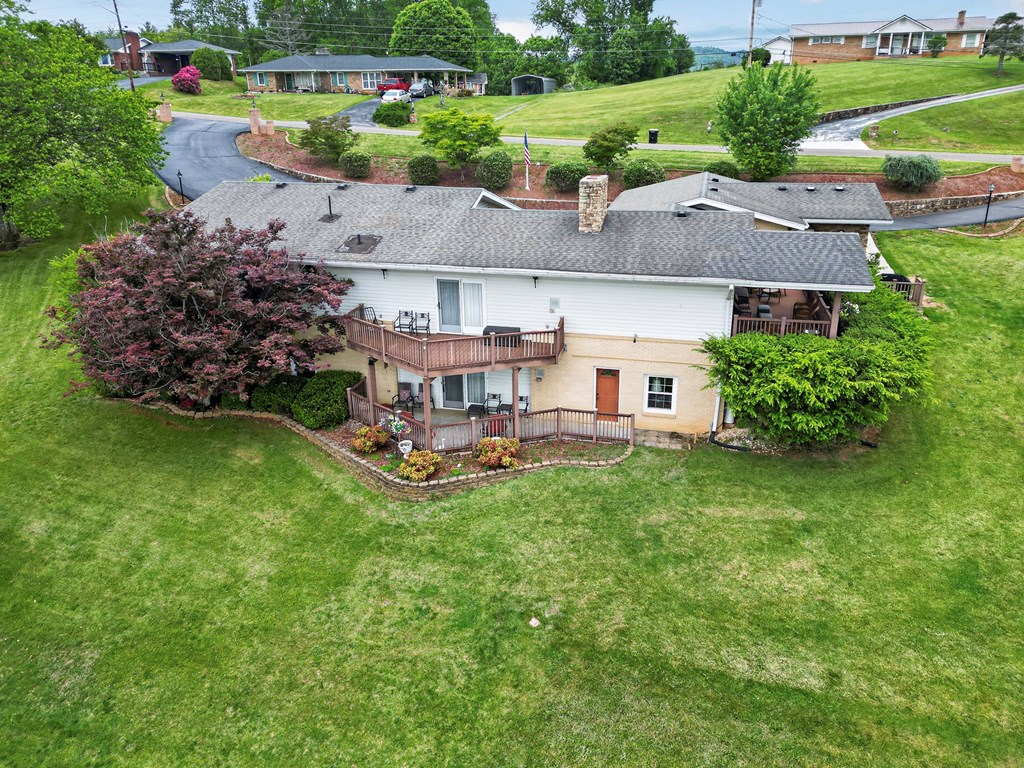 752 Skyview Drive