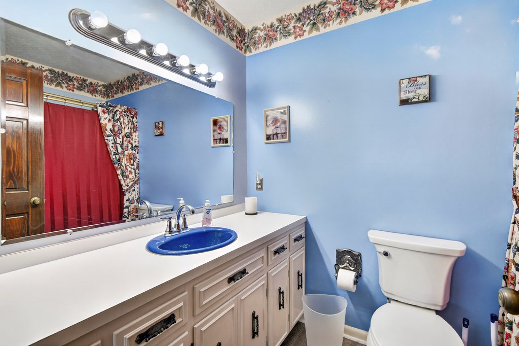 752 Skyview Drive