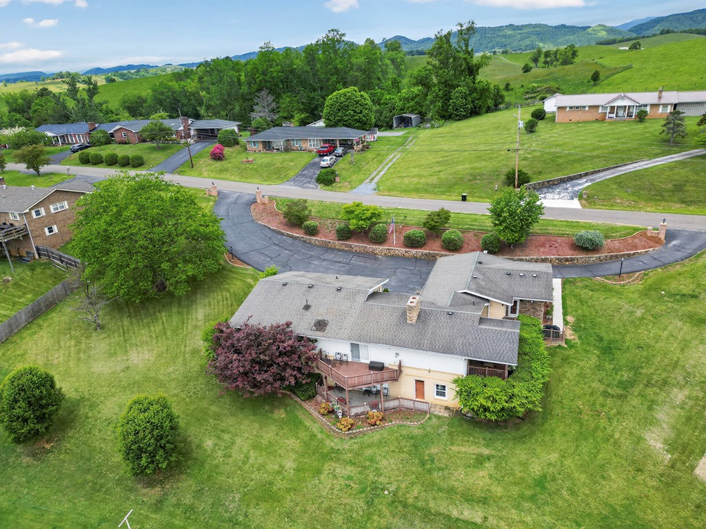 752 Skyview Drive